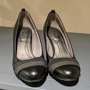 Black Life Stride wedges